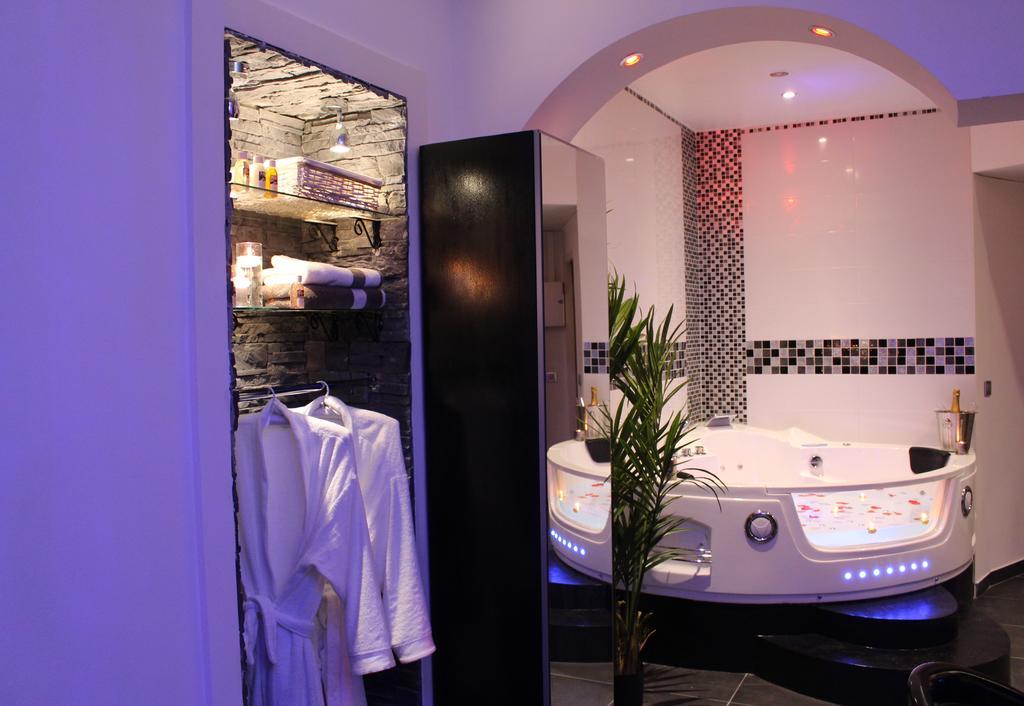 Le Love Spa Lyon Habitación foto
